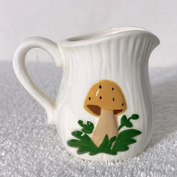 Vintage 1979 Arnel Ceramic Mushroom Merry Mushroom Creamer - Picture 3 of 11